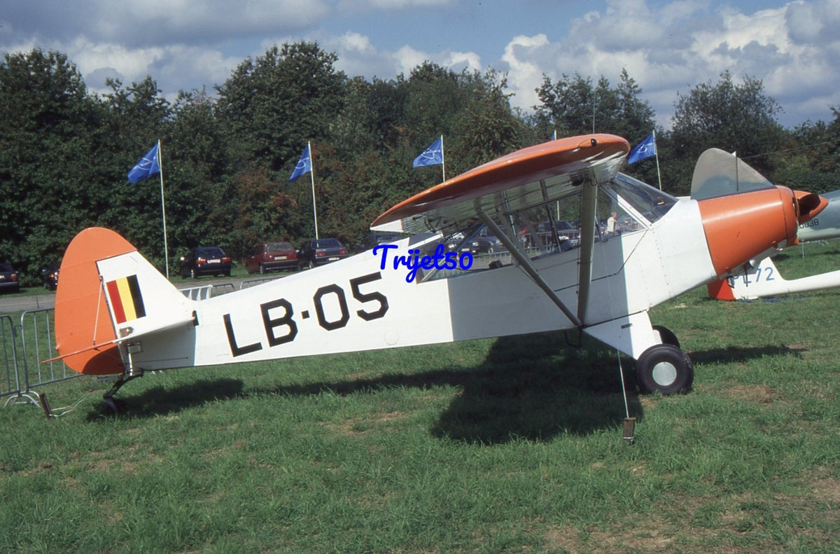 35mm Military Aircraft Slide Piper Super Cub LB-05 Brustem 1996
