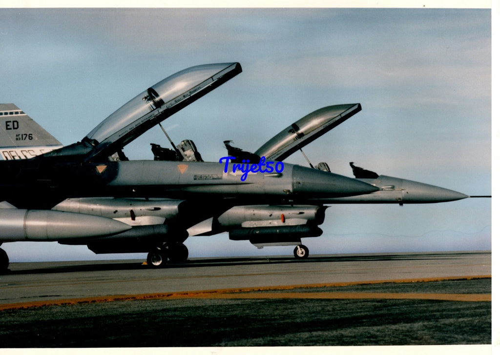 11X8 Colour Photo LANTIRN Pods mounted on USAF F-16 Falcons