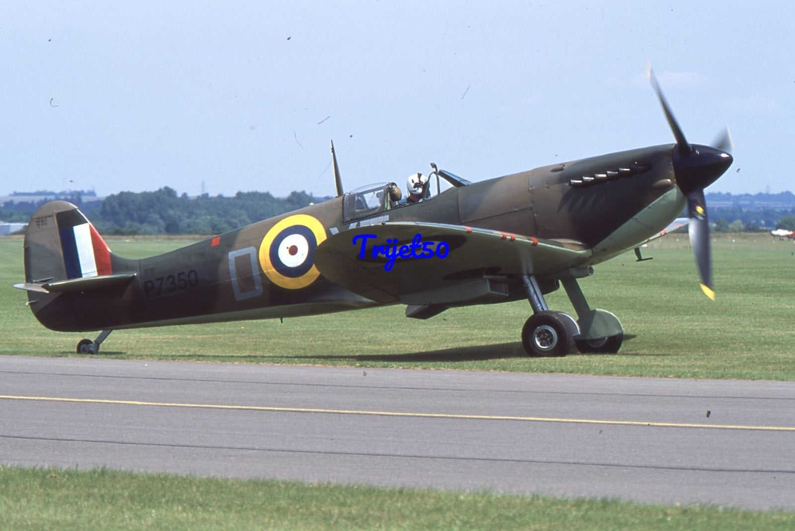 35mm Military Aircraft Slide Spitfire P7350 XT-D BBMF Duxford 2005