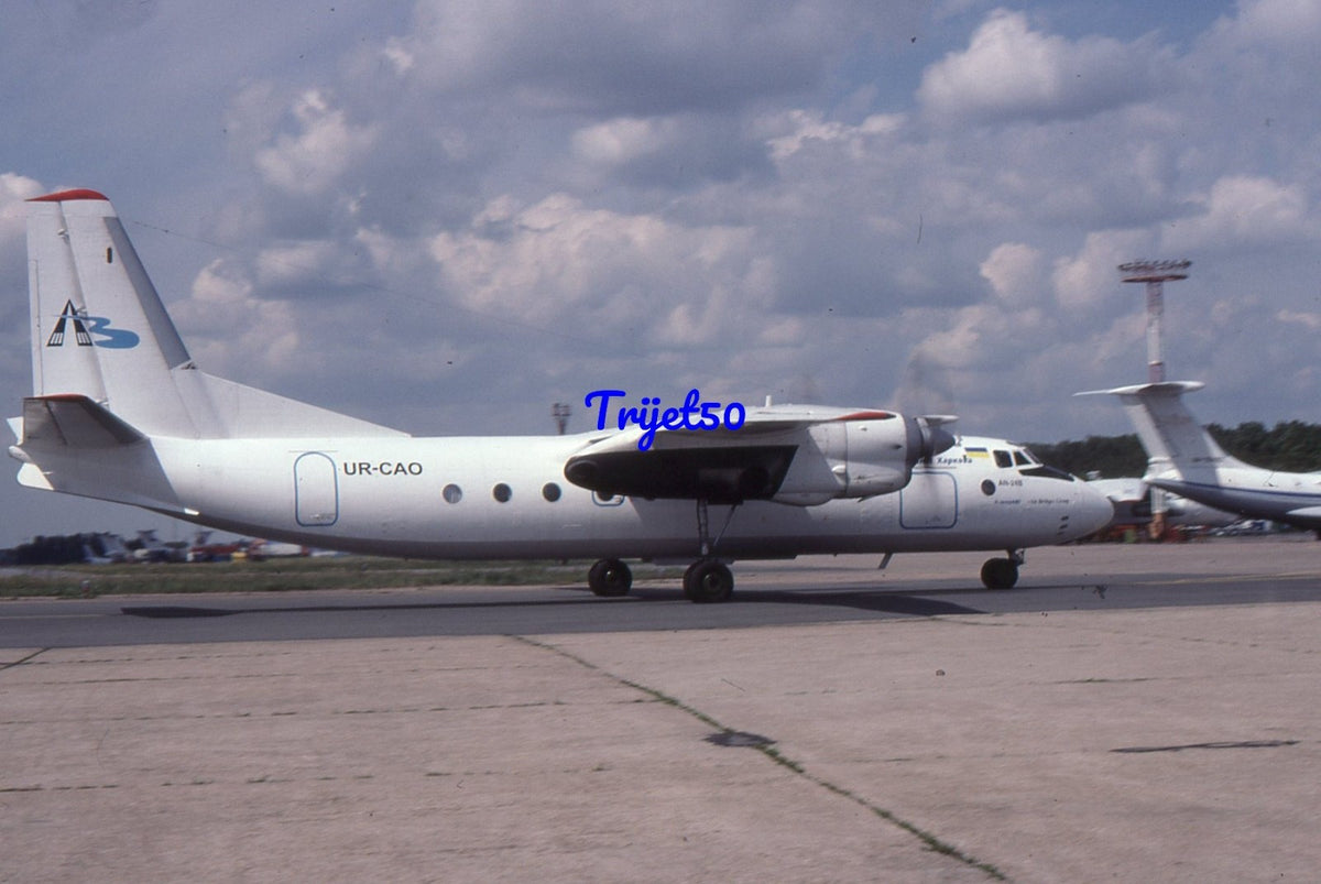 35mm Civil Aircraft Slide Antonov An-24 UR-CAO Moscow 2002