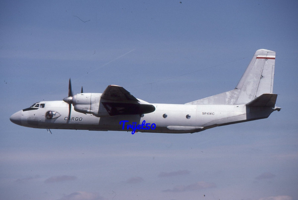 35mm Military Aircraft Slide Antonov An-26 SP-KWC Polish Air Force IAT Fairford 1995