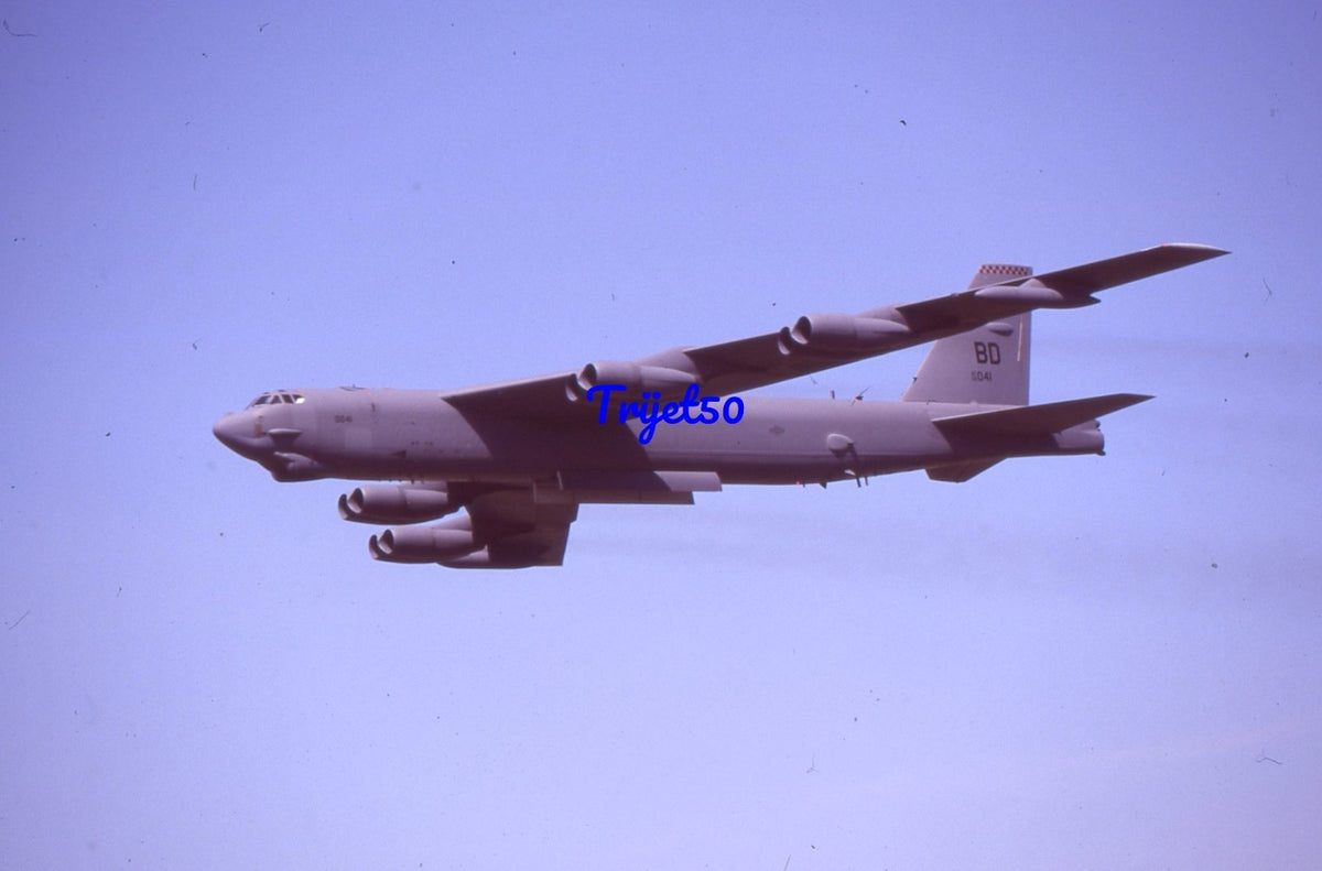 35mm Military Aircraft Slide Boeing B-52  60041 USAF RIAT Fairford 1999