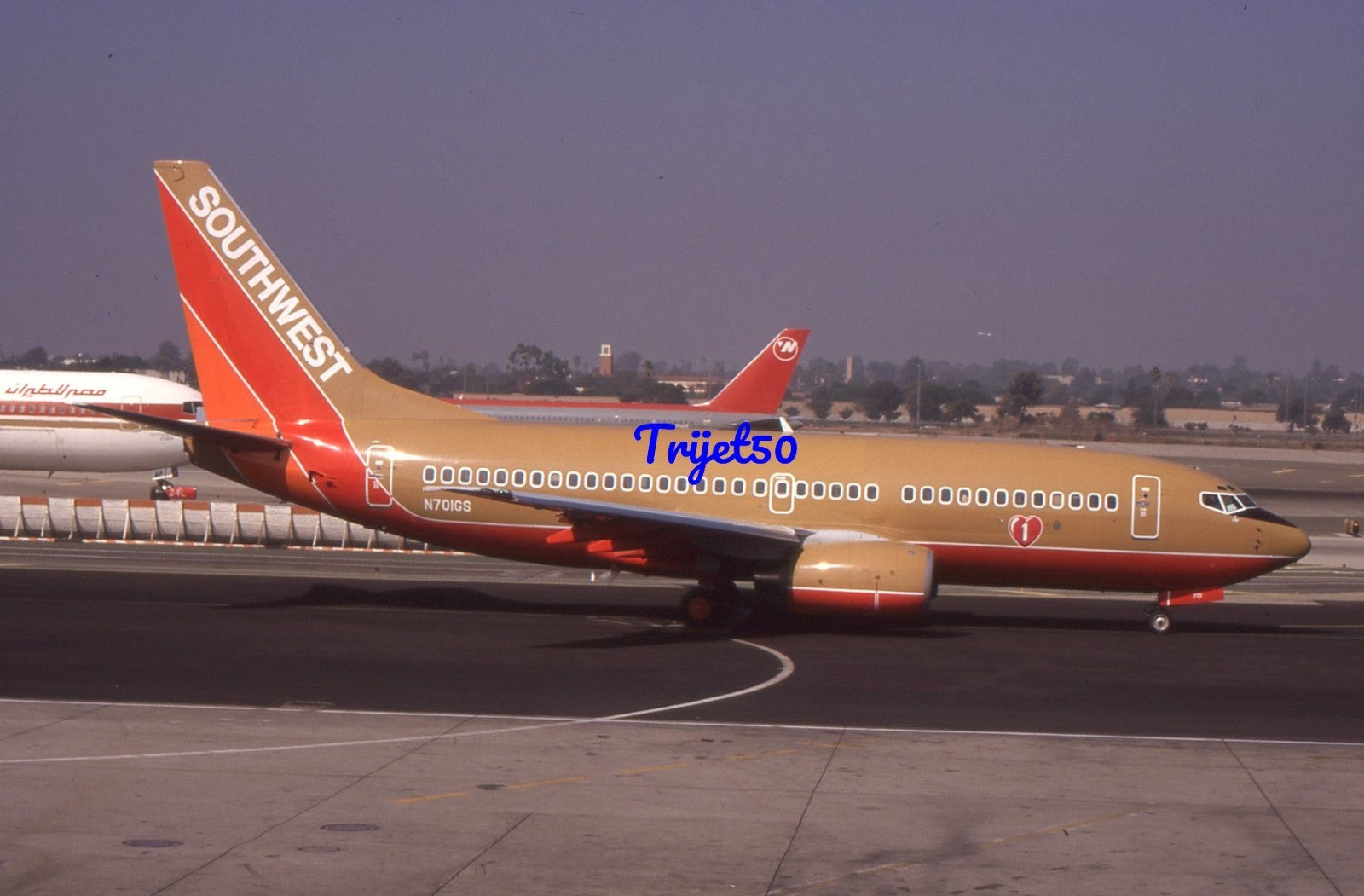 35mm Civil Aircraft Slide Boeing 737 N701GS Southwest LAX 1999