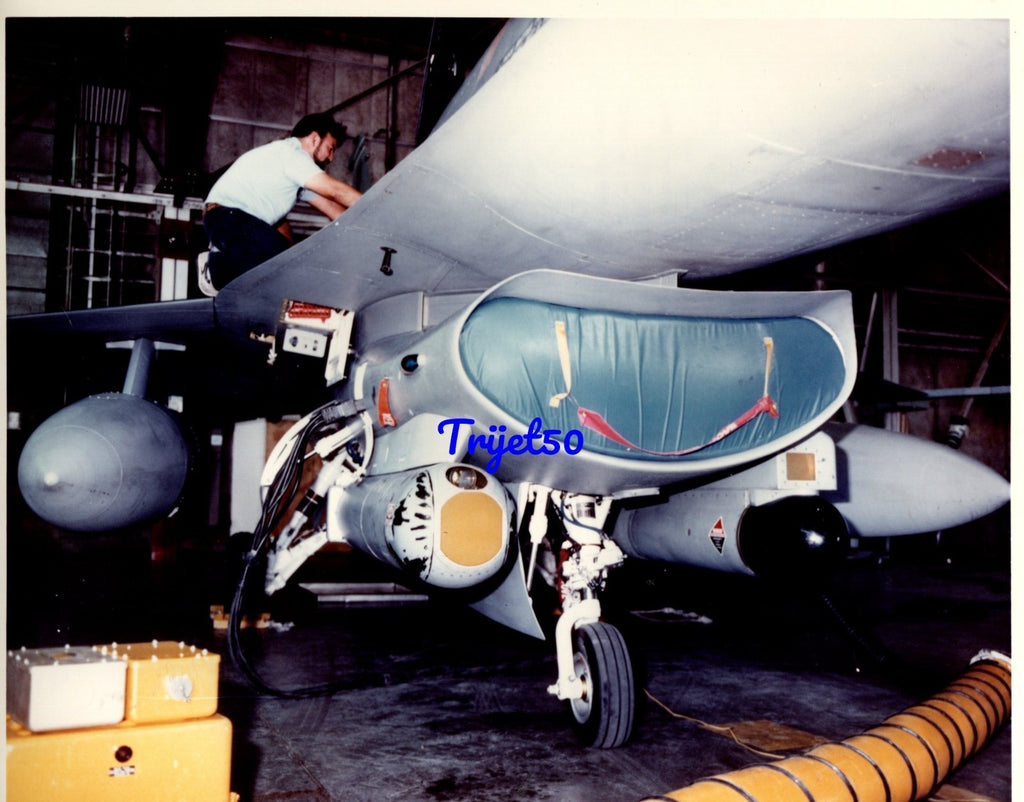 10X8 Colour Photo LANTIRN Pods mounted on a USAF F-16 Falcon 1985