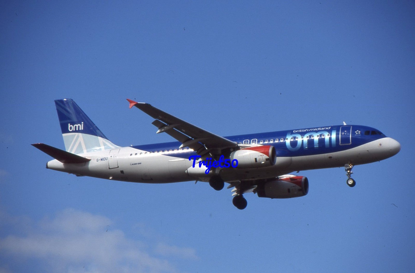 35mm Civil Aircraft Slide Airbus A320 G-MIDU British Midland Heathrow 2002